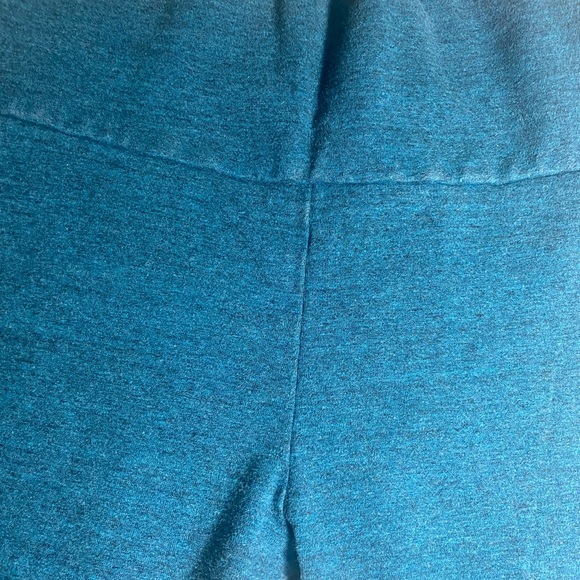 UGG Women’s Blue Saylor Leggings - Picture 7 of 11